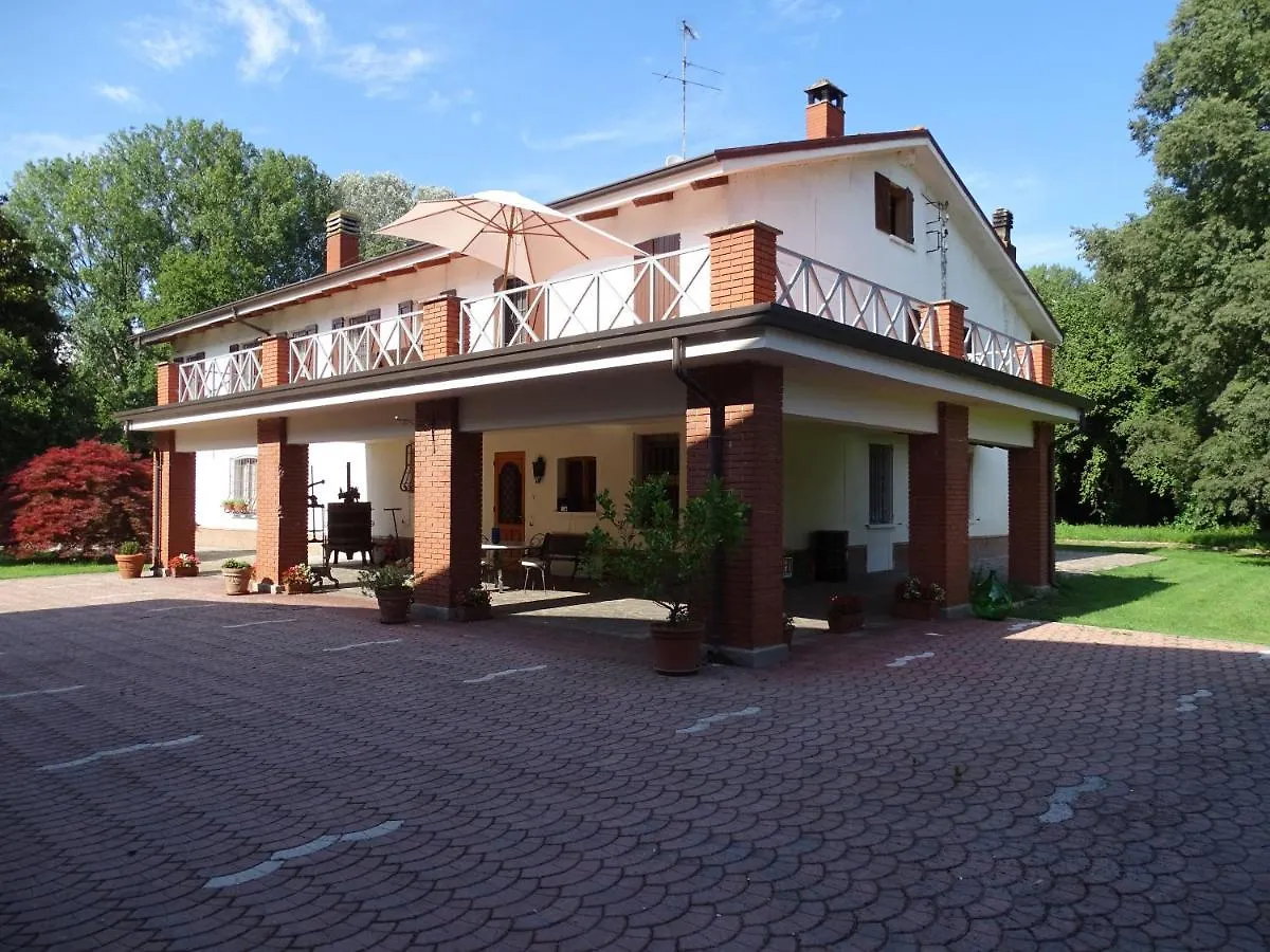 Farm stay Corte Isolo Goito  Italy